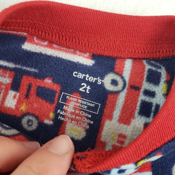 Carter's Set of Two Fleece Footies Pajamas Size 2T Firetrucks Construction - Picture 7 of 9